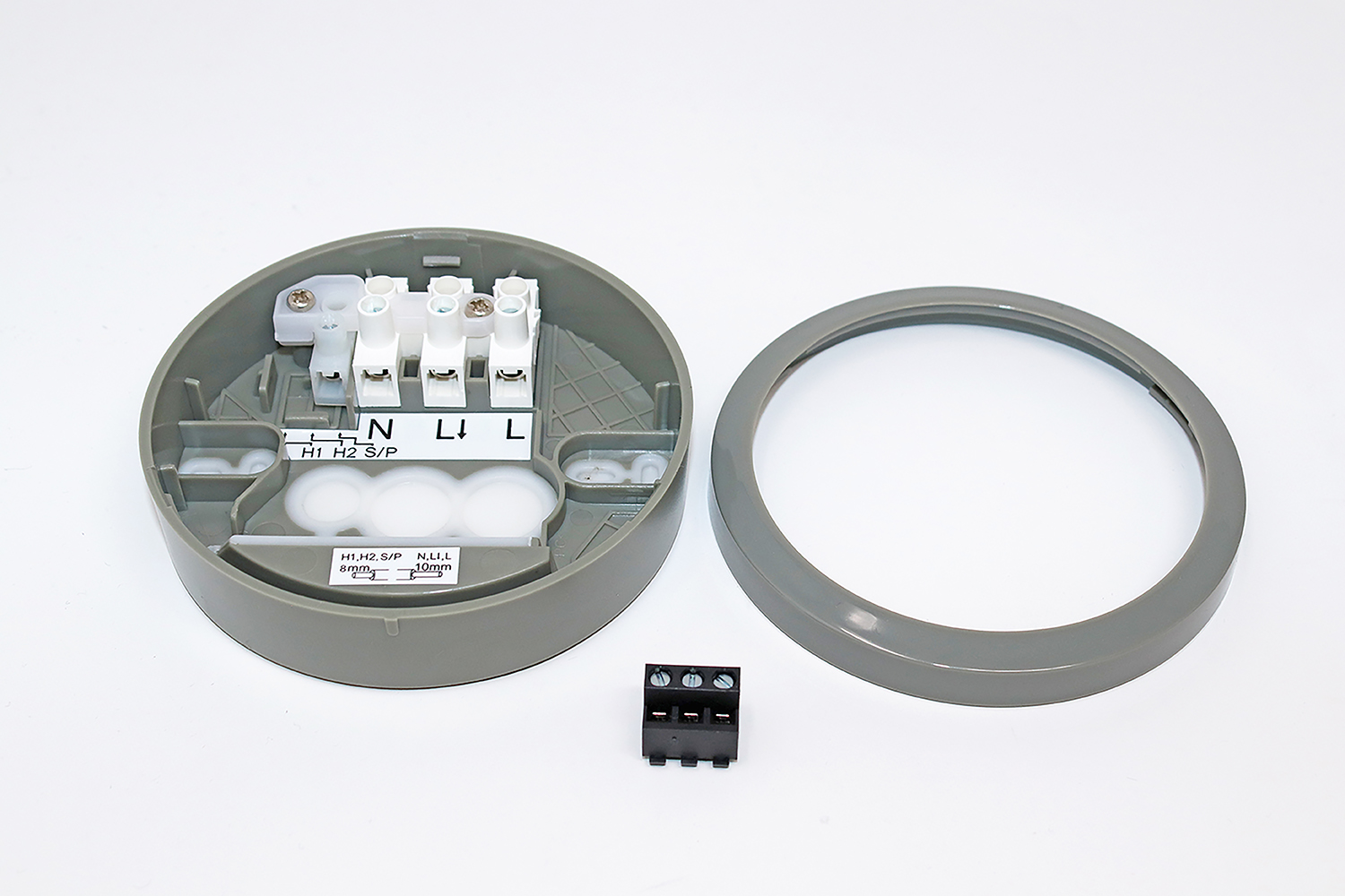 9070844 9070844 Surface box LUXA 103 GR - Зображення 1